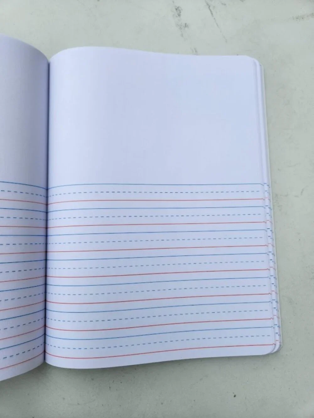 Primary Composition Notebook Grades K-2 Primary Journal Grades Writing Drawing J